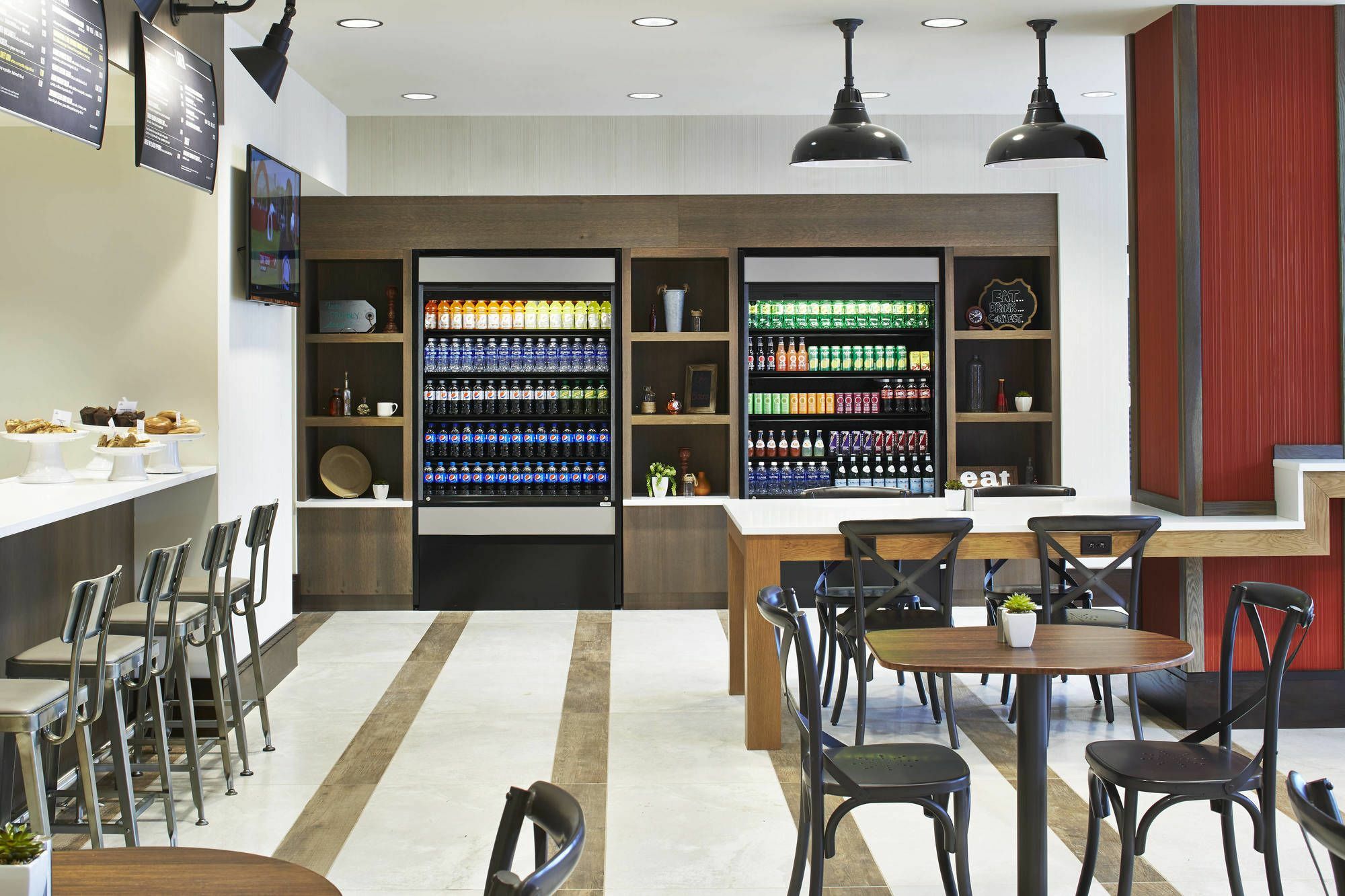 乔治湖万怡酒店 外观 照片